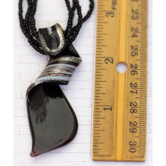 18 inch, Vintage Abstract Tie Black Beads Glass Necklace - V26 - Picture 3 of 3